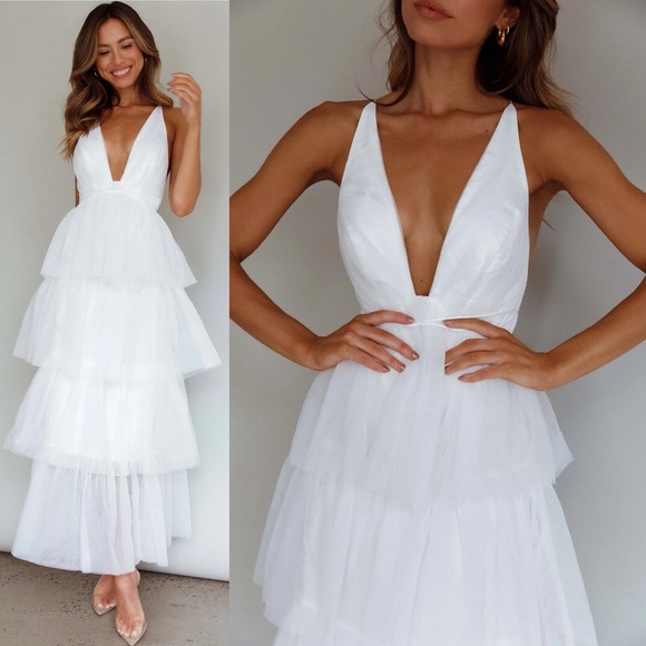 *24 HOUR SALE* A Bridal Moment White Tulle Maxi Dress - Picture 5 of 9